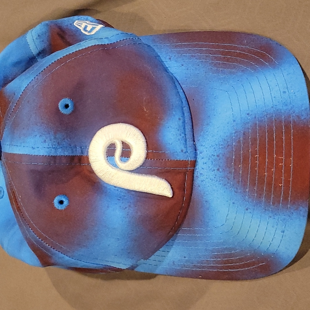 Phillies tie dye cap